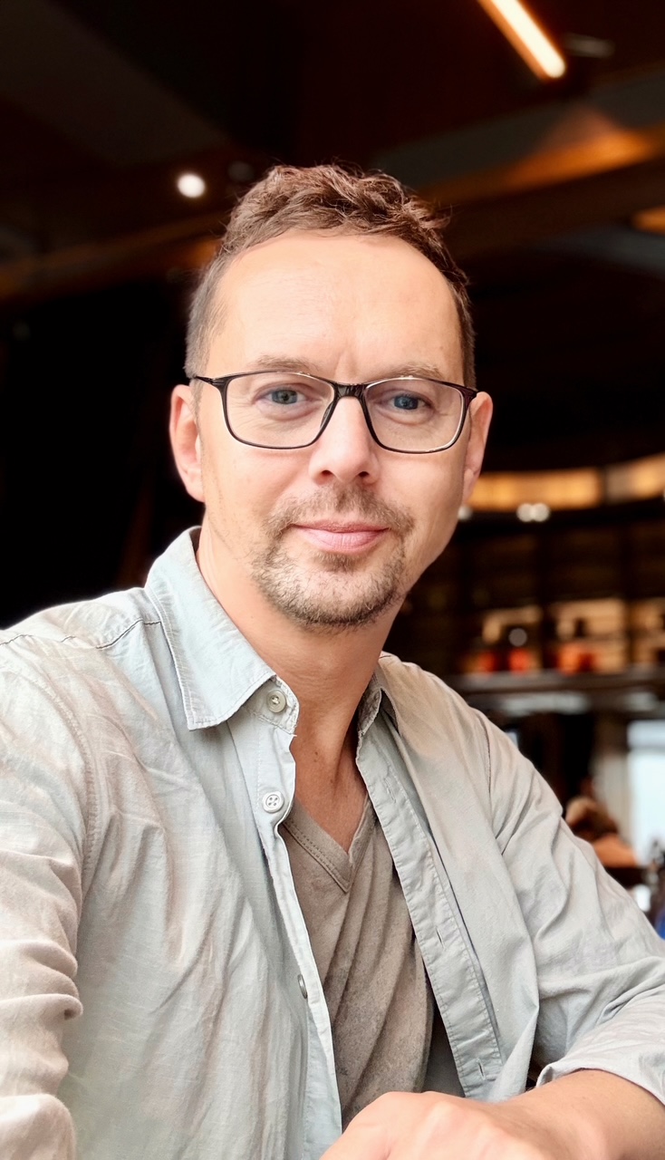 Germain - Cuddle Therapist